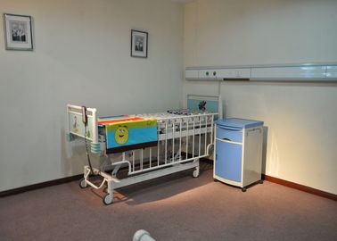 Bệnh viện đa chức năng Bệnh viện Nhi khoa Giường với bốn động cơ